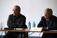 Aleksander Smolar i George Soros