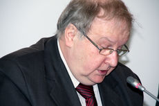 Aleksander Hall